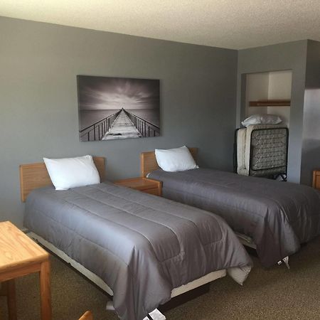 Red Door Resort & Motel Aitkin Bagian luar foto